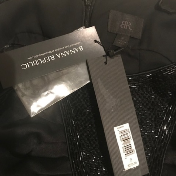 NWT Banana Republic LBD Dress - Picture 4 of 4